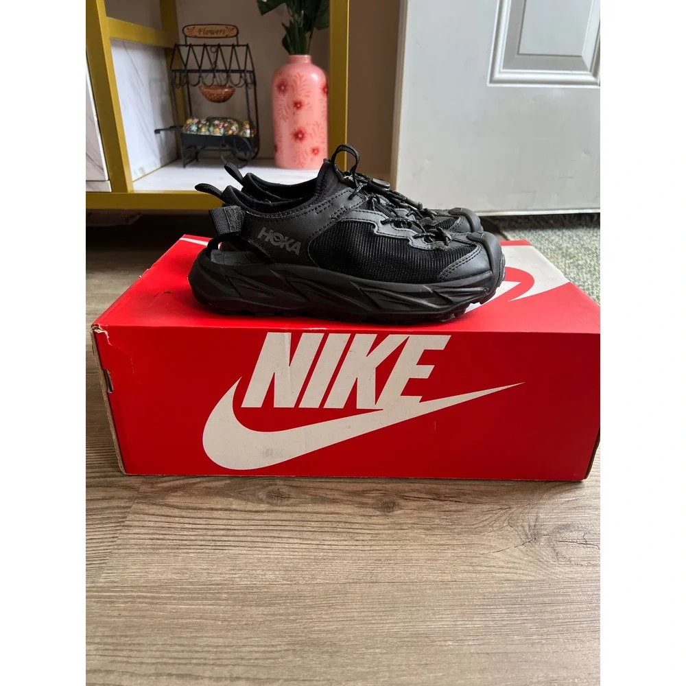 HOKA Hopara 2 Sandal Kids Triple Black 1162552-BBLC Size 4.5